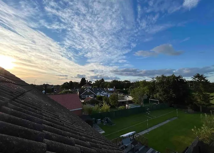 Pansiyon Of Family Occupied House Double With Free Parking In York